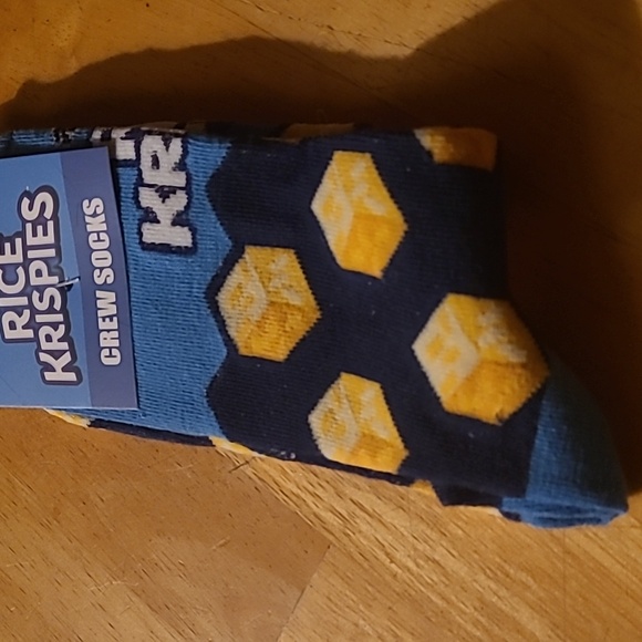 NWT Rice Krispy themed socks 4 oar Size 9-13 - Picture 5 of 6